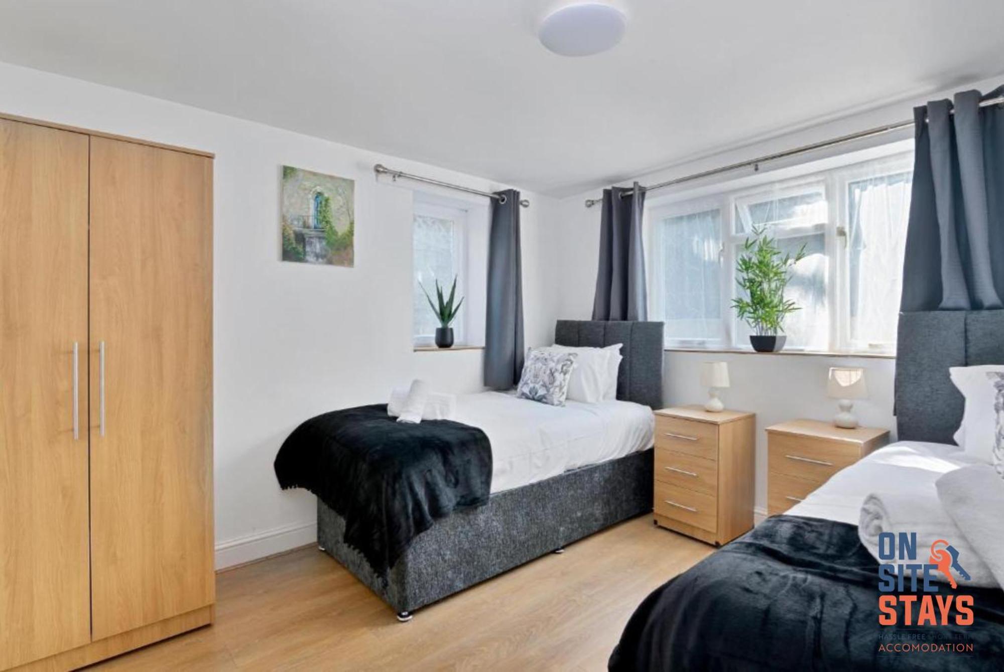 Onsitestays: Tranquil Wimbledon 2BR with Garden London Exterior photo